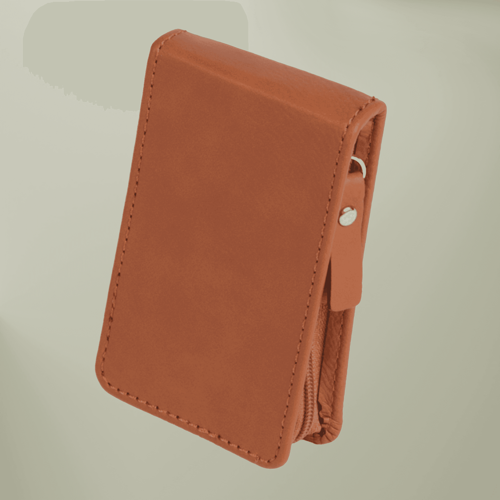 Plain chestnut mens grooming set, front view
