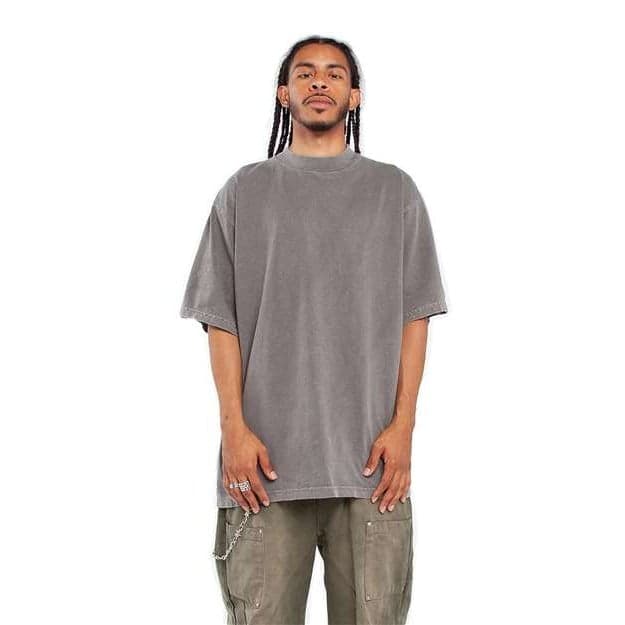 Plain mocha unisex max heavyweight garment-dyed t-shirt, front view