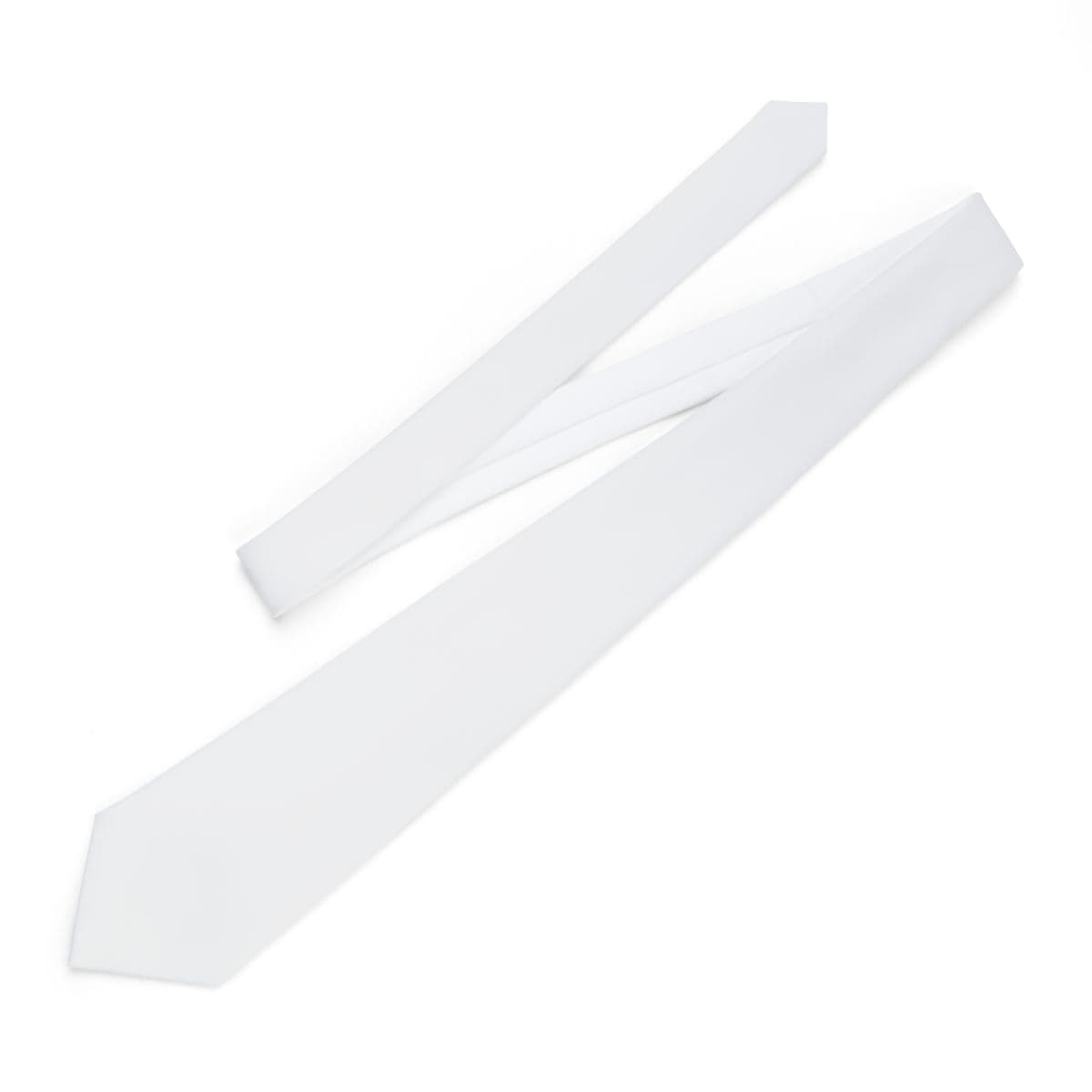 Plain necktie, front view